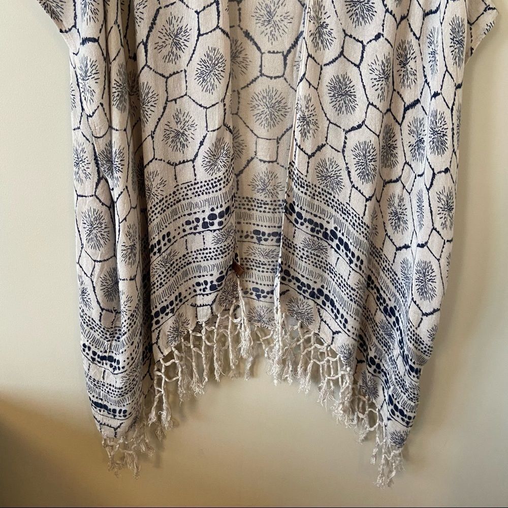 Roots-east Coast Wanderlust Fringe Lightweight Kimono (O/S) - Picture 8 of 10